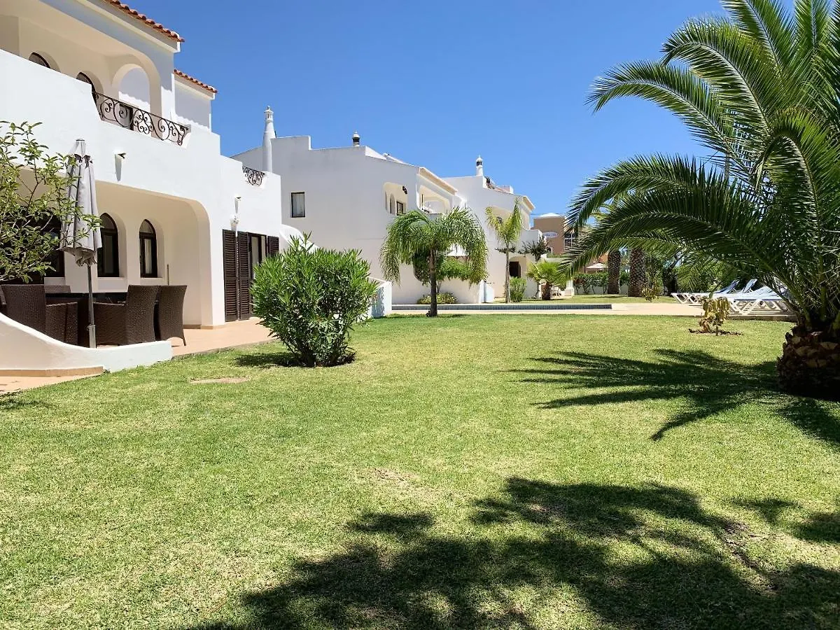 Charming House In Carvoeiro + Pool Villa 0*, Carvoeiro (Lagoa)